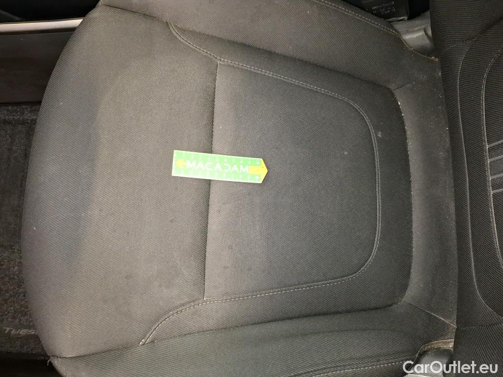  Hyundai  Tucson  Business Hybrid 2WD 1.6 T-GDI 230CV BVA6 E6d #68