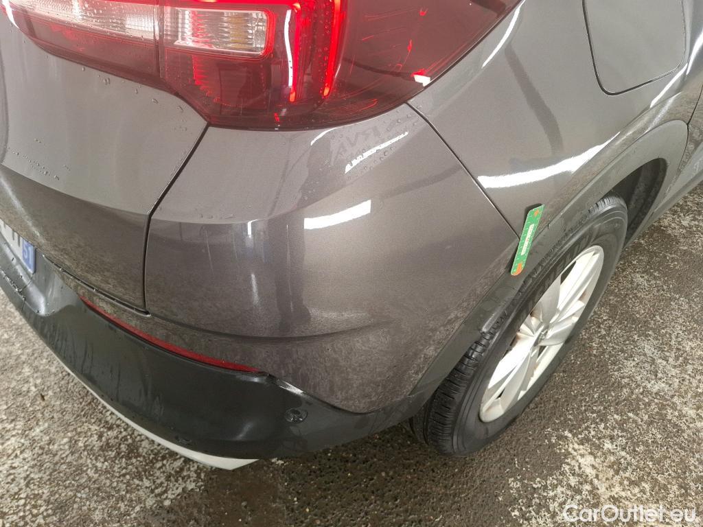  Opel   Grandland X Grandland X Elegance Business 1.5 130CV BVA8 E6d #5