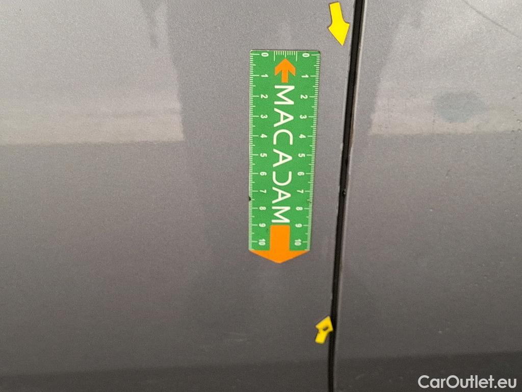  Peugeot  3008  II Allure 1.5 HDi 130CV BVM6 E6d #24