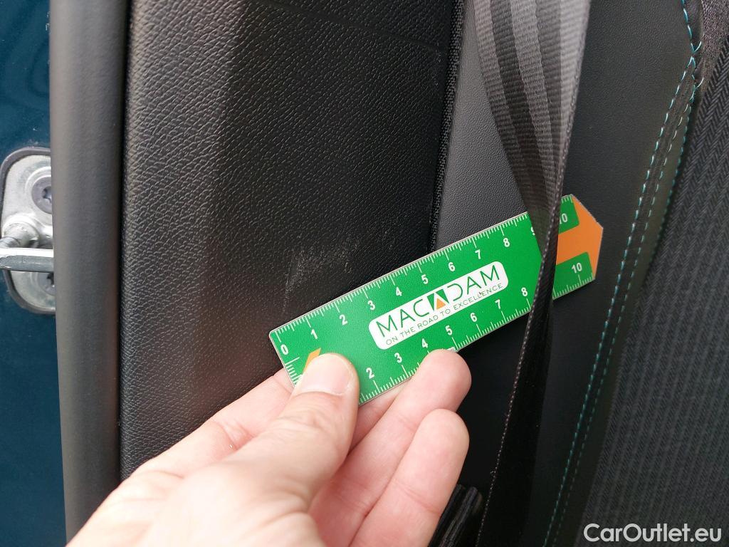  Peugeot  3008  Allure Pack 1.5 HDi 130CV BVM6 E6d #12