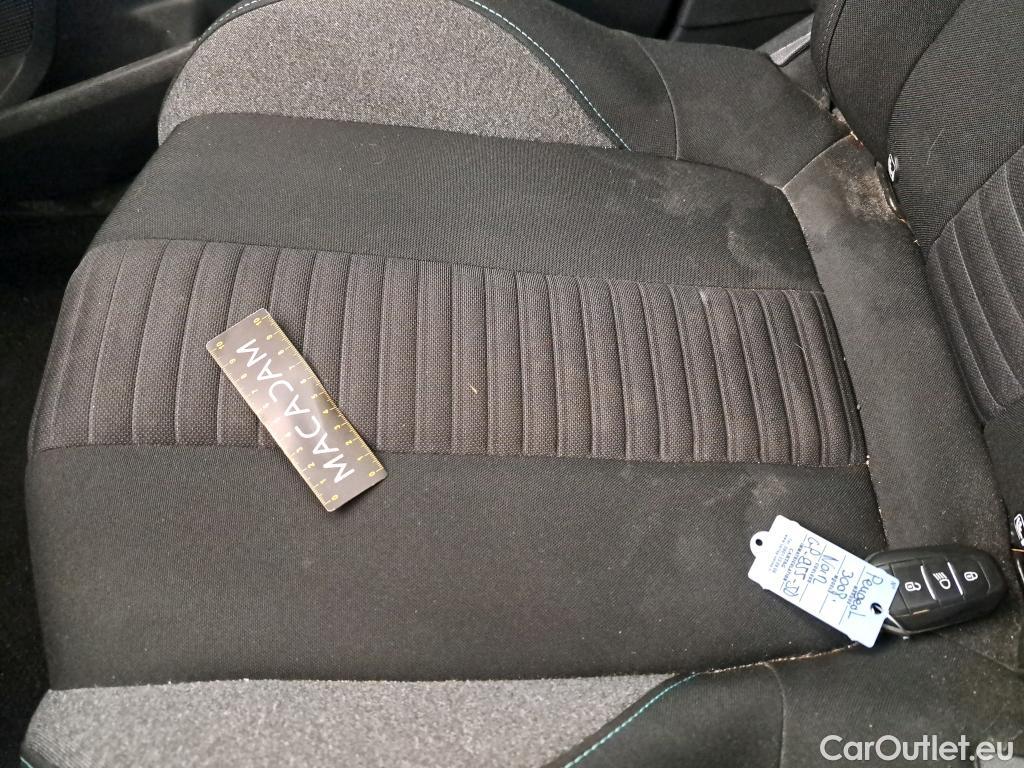  Peugeot  3008  II Active Pack 1.2 PureTech 130CV BVA8 E6d #37