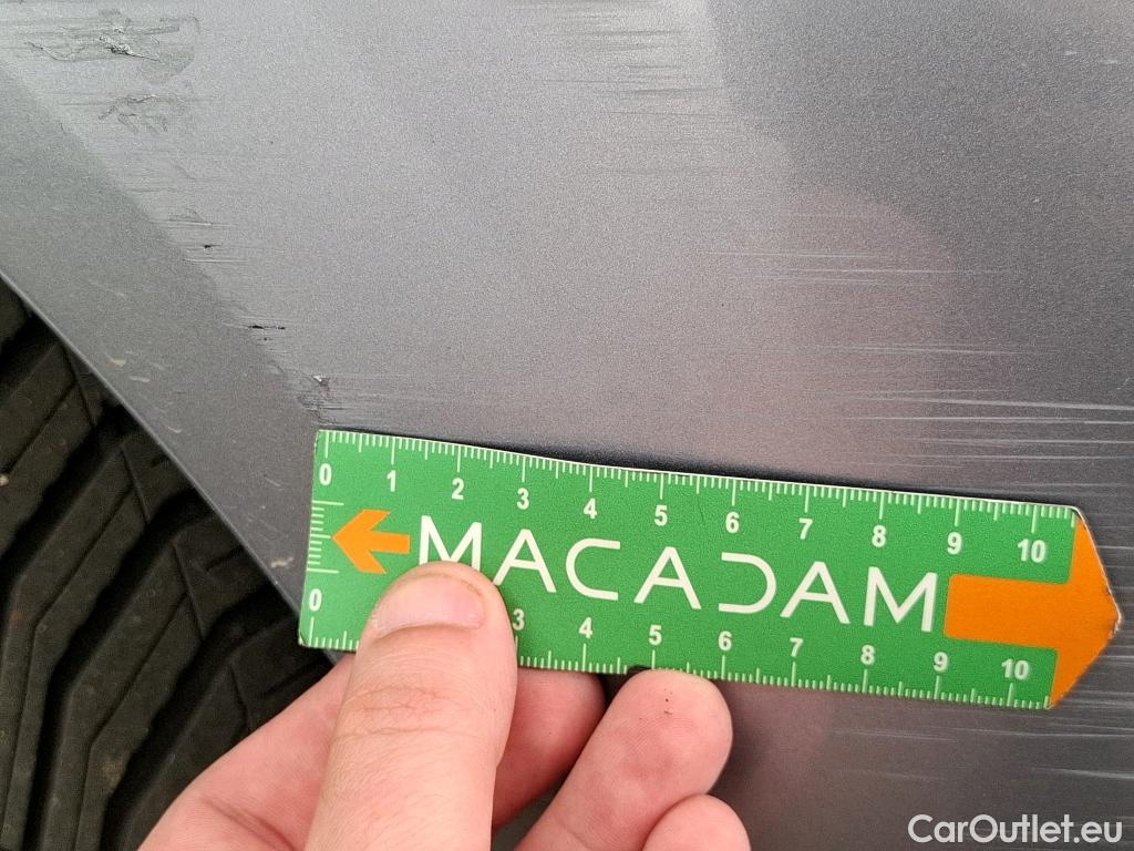  Peugeot  208  Allure Business 1.2 PureTech 100CV BVM6 E6d #18