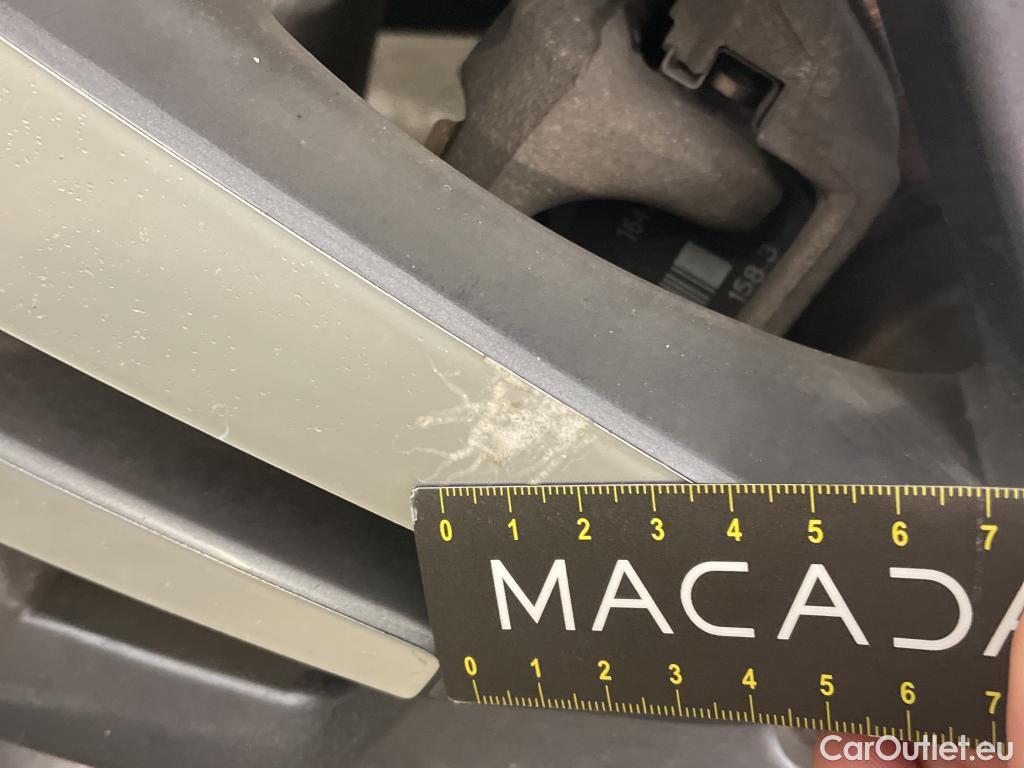  Peugeot  3008  Allure Pack 1.5 HDi 130CV BVA8 E6d #13