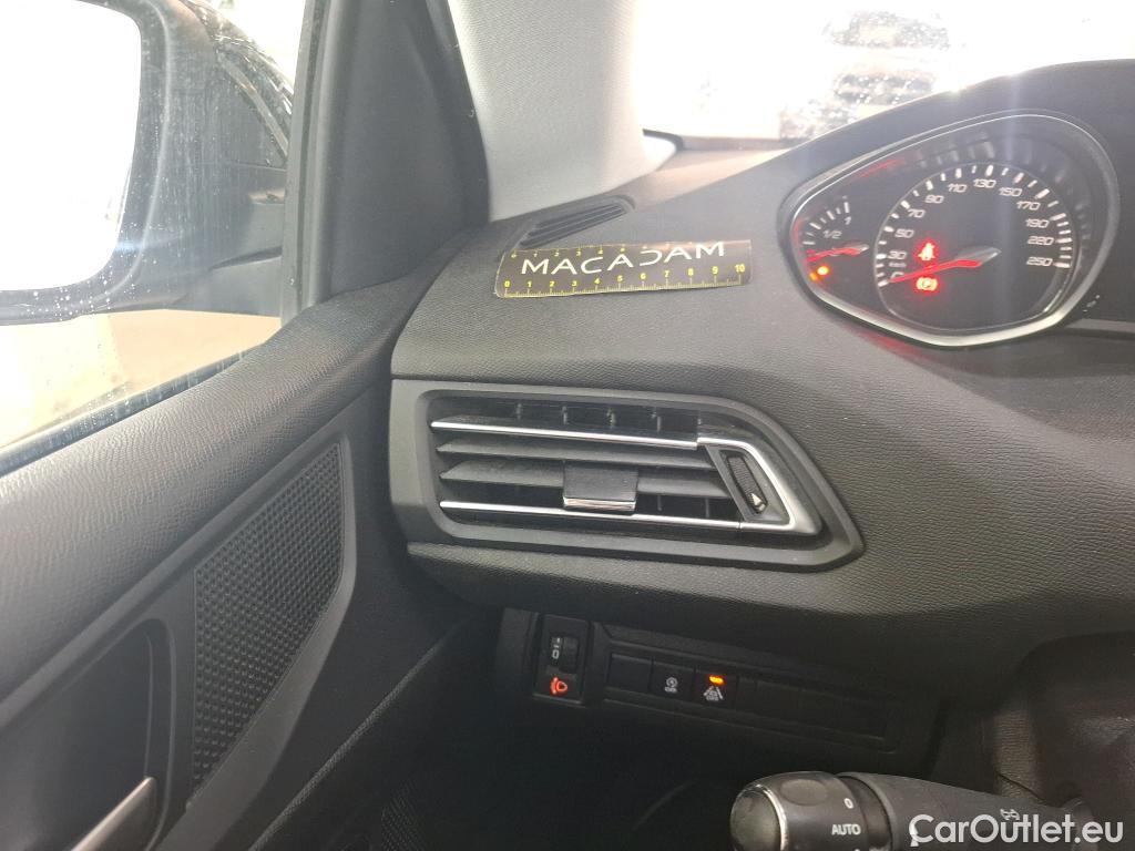  Peugeot  308  Allure 1.5 HDi 130CV BVM6 E6dT #19