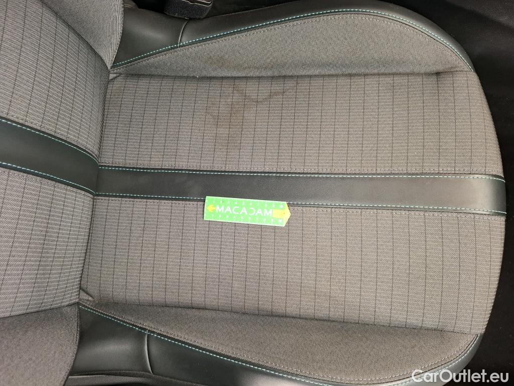  Peugeot  208  Allure Business 1.2 PureTech 100CV BVM6 E6d #89