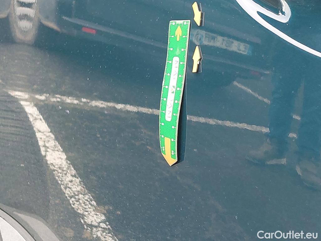  Peugeot  3008  Allure Pack 1.5 HDi 130CV BVM6 E6d #33