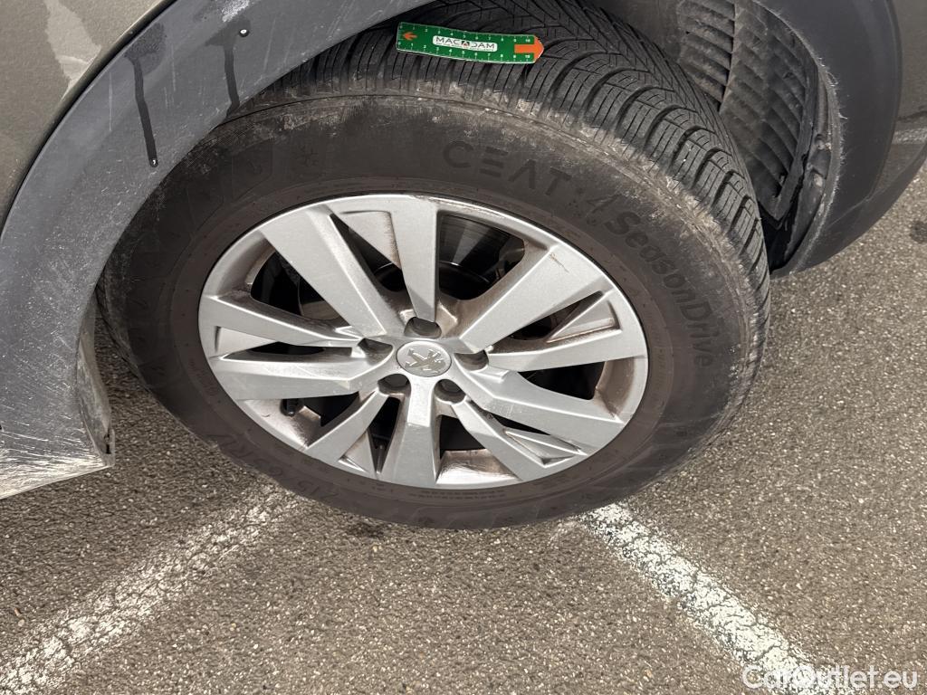  Peugeot  3008  Active Business 1.5 HDi 130CV BVA8 E6d #14