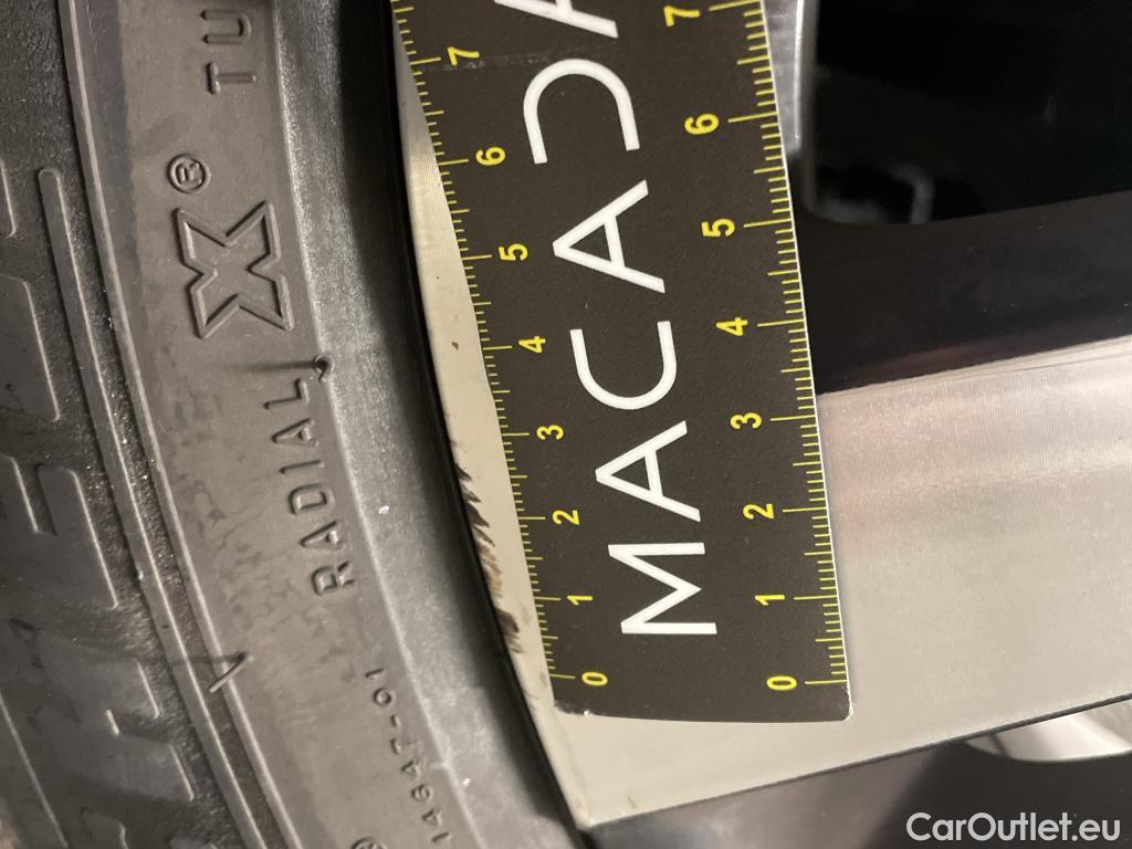  Peugeot  3008  Allure Pack 1.5 HDi 130CV BVA8 E6d #5