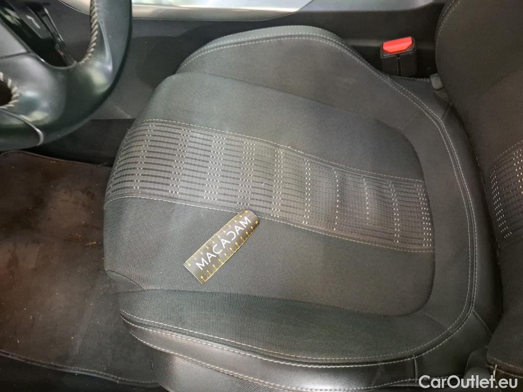  Peugeot  308  Allure 1.5 HDi 130CV BVM6 E6dT #56