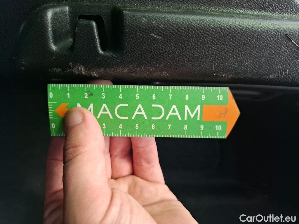  Peugeot  208  Allure Business 1.2 PureTech 100CV BVM6 E6d #77