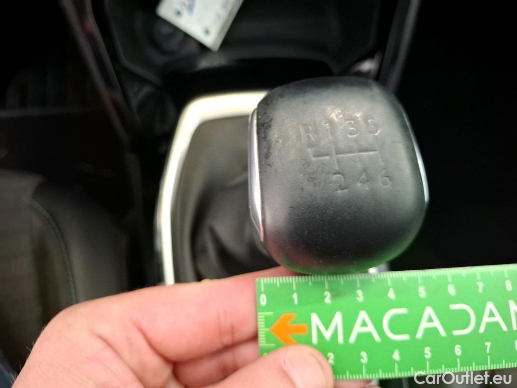  Peugeot  208  Allure Business 1.2 PureTech 100CV BVM6 E6d #128