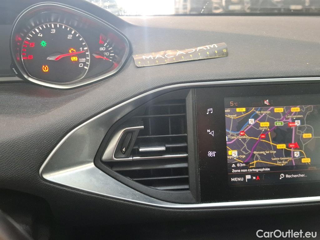  Peugeot  308  Allure 1.5 HDi 130CV BVM6 E6dT #18