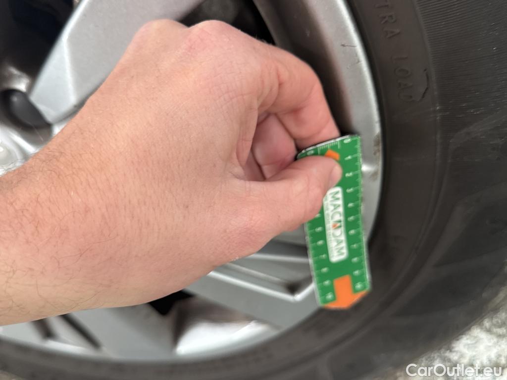  Peugeot  3008  Active Business 1.5 HDi 130CV BVA8 E6d #17