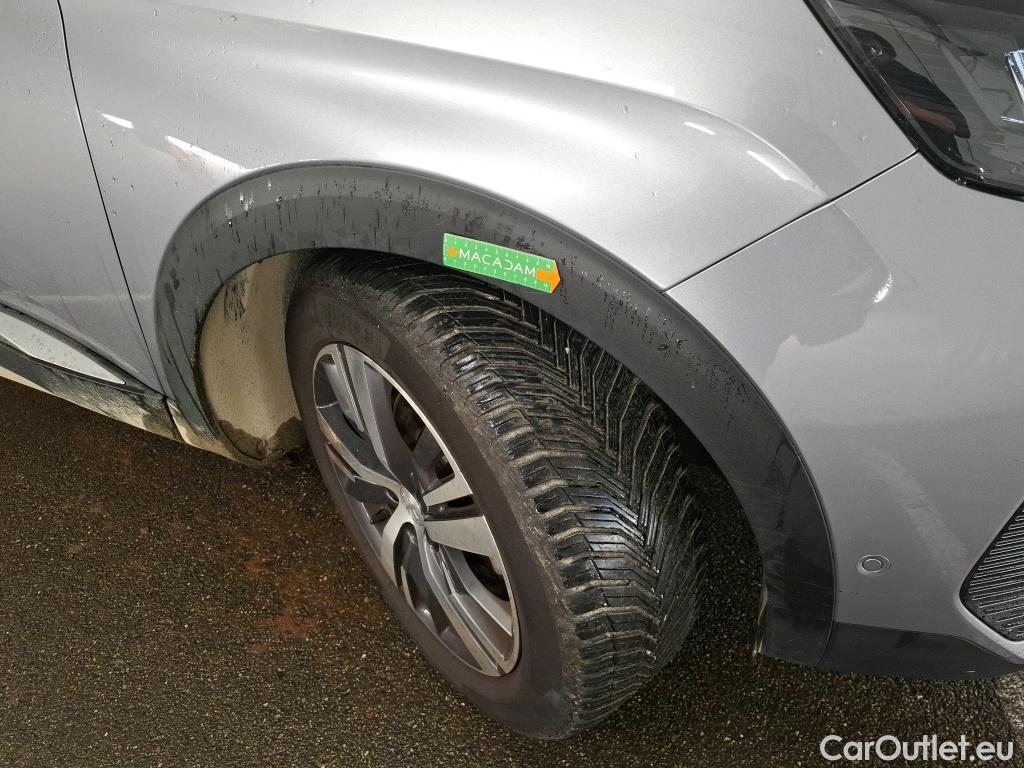  Peugeot  3008  II Allure 1.5 HDi 130CV BVM6 E6d #41