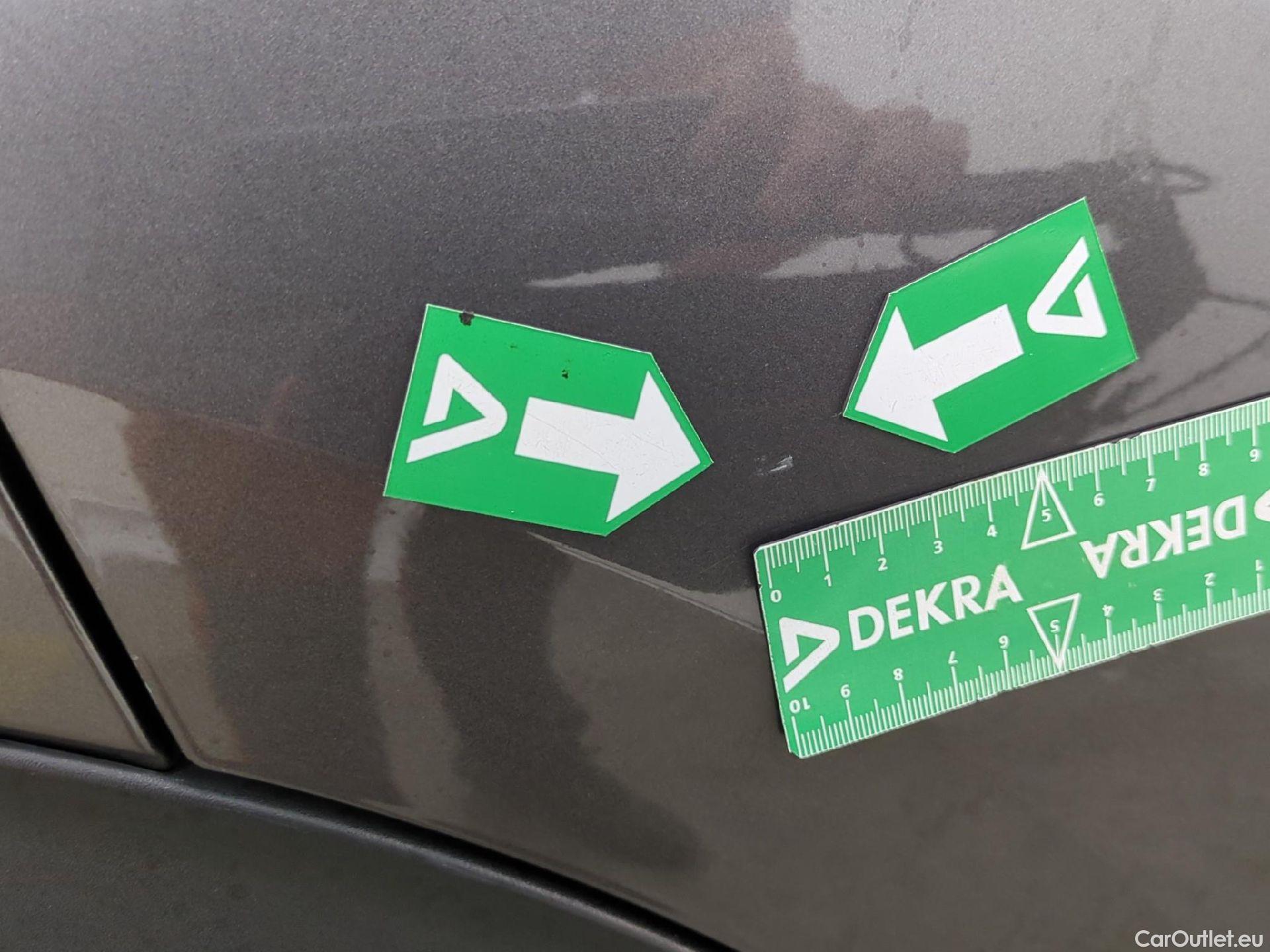  Peugeot  2008  Allure Pack 1.5 HDi 110CV BVM6 E6d #26