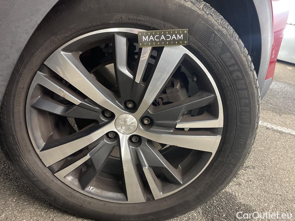  Peugeot  3008  Allure Pack 1.5 HDi 130CV BVA8 E6d #1