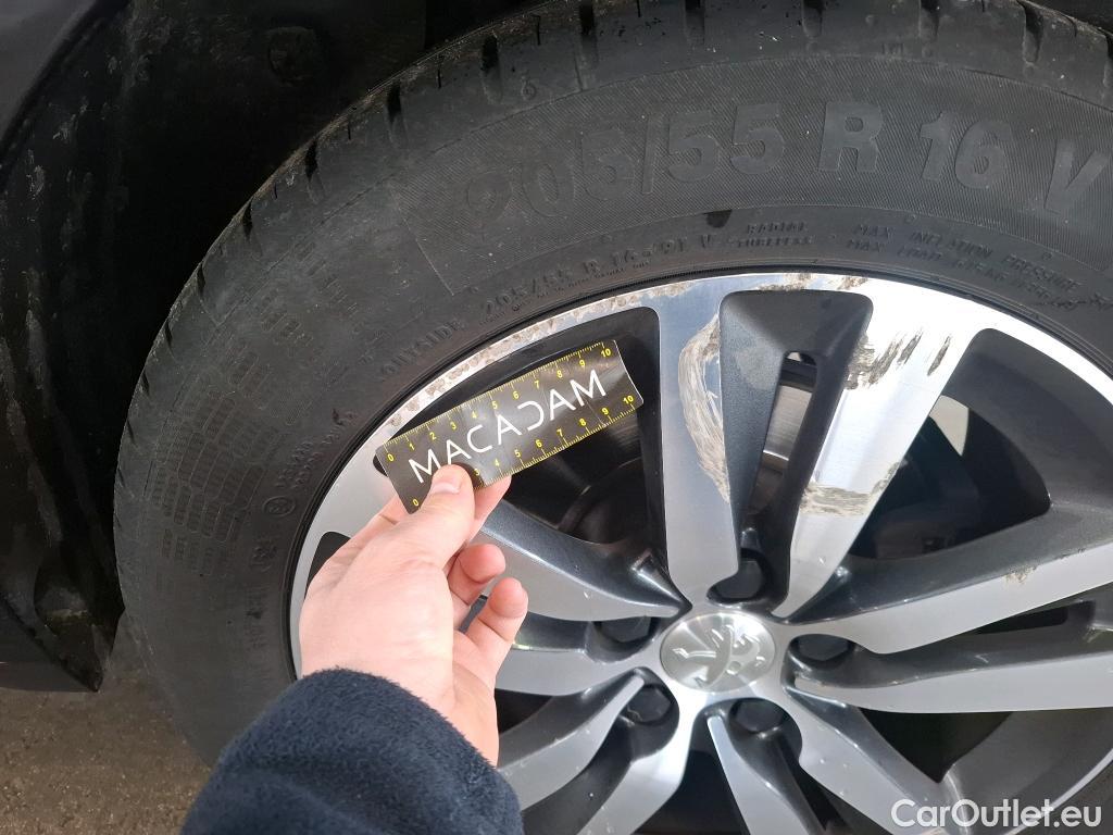  Peugeot  308  Allure 1.5 HDi 130CV BVM6 E6dT #29