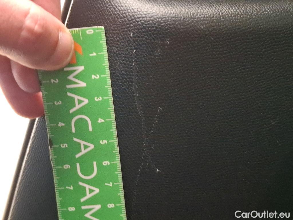  Peugeot  208  Allure Business 1.2 PureTech 100CV BVM6 E6d #82