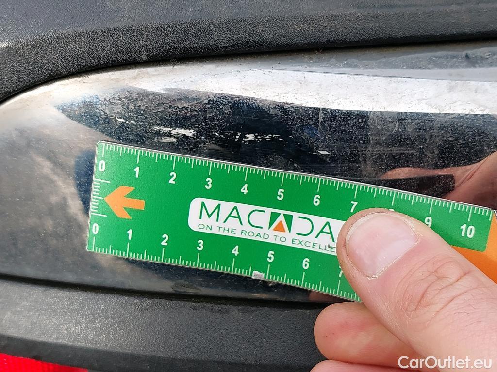  Peugeot  3008  Allure Pack 1.5 HDi 130CV BVM6 E6d #40