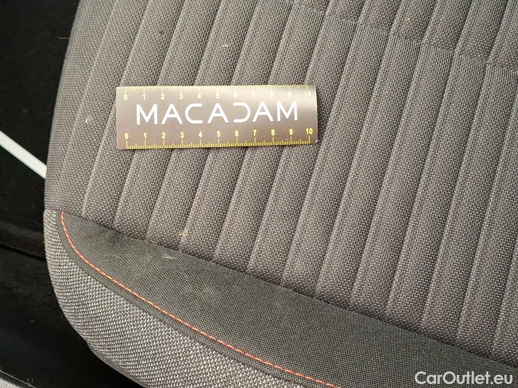  Peugeot  2008  Active Business 1.5 HDi 110CV BVM6 E6d #33