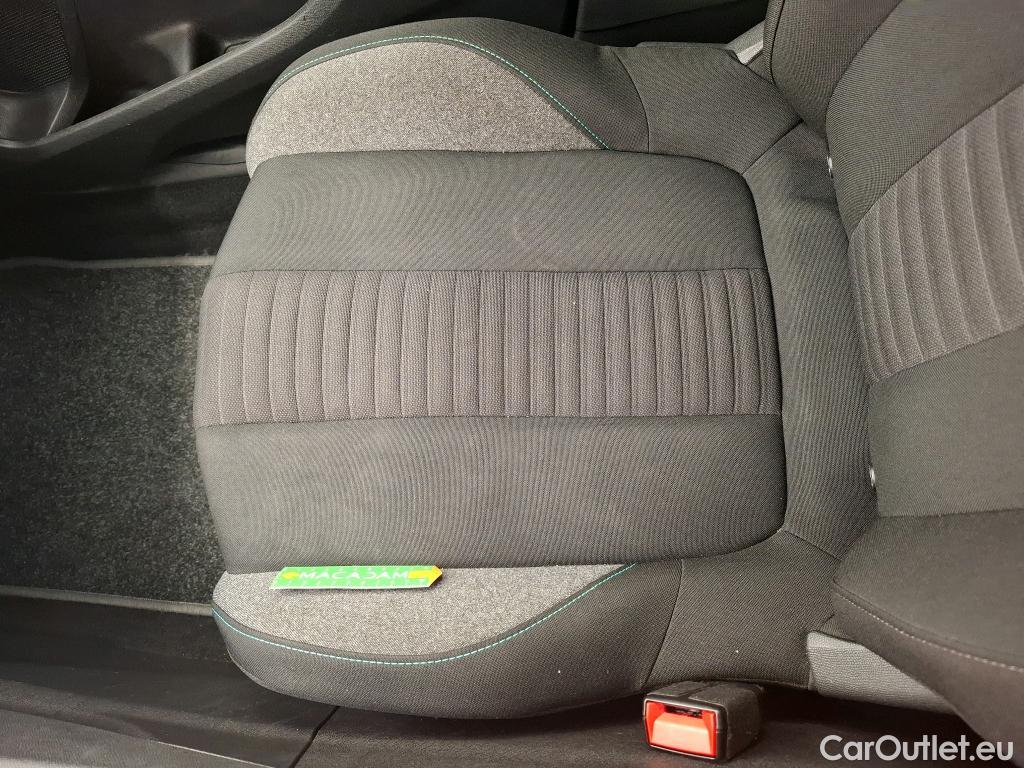  Peugeot  3008  II Active Pack 1.5 HDi 130CV BVA8 E6d #30