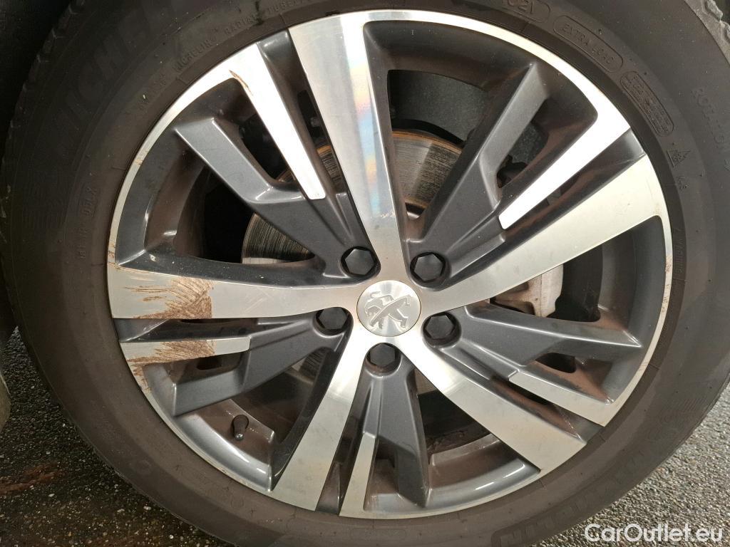  Peugeot  3008  II Allure 1.5 HDi 130CV BVM6 E6d #4