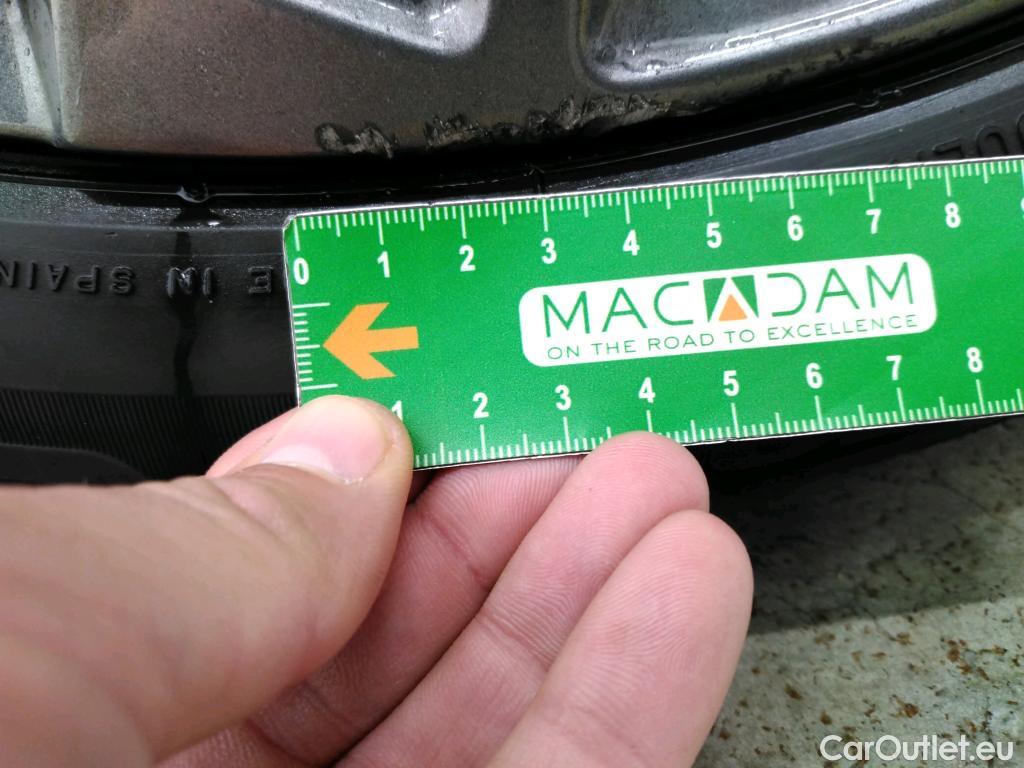  Peugeot  308 PEUGEOT  SW / 2021 / 5P / Break BlueHDi 130 ACTIVE PACK #19