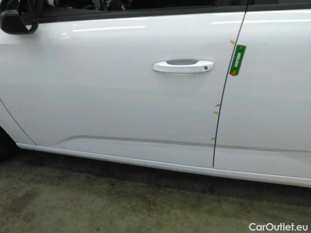  Peugeot  308 PEUGEOT  SW / 2021 / 5P / Break BlueHDi 130 ACTIVE PACK #1