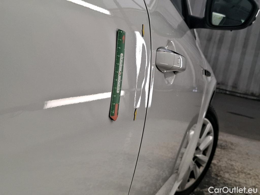  Renault  Megane RENAULT Mégane Berline / 2020 / 5P / Berline Business TCe 115 FAP -21B #2