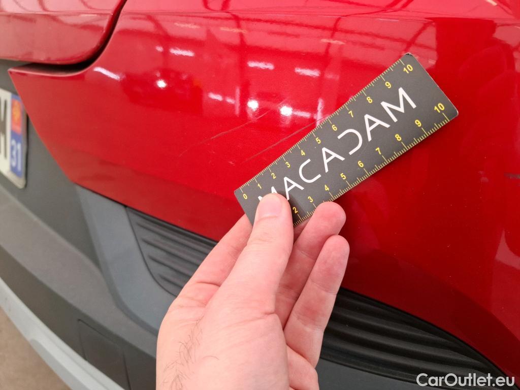  Renault  Captur  II Business 1.5 dCi 115CV BVA7 E6dT #16