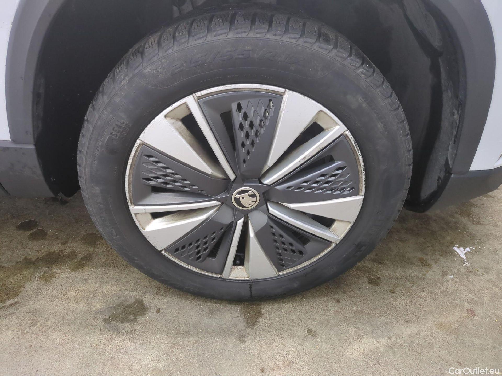  Skoda  Karoq SKODA  / 2022 / 5P / SUV 1.5 TSI 150ch ACT DSG7 Business #4