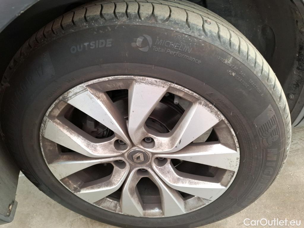  Renault  Captur  II Business 1.5 dCi 115CV BVA7 E6dT #25