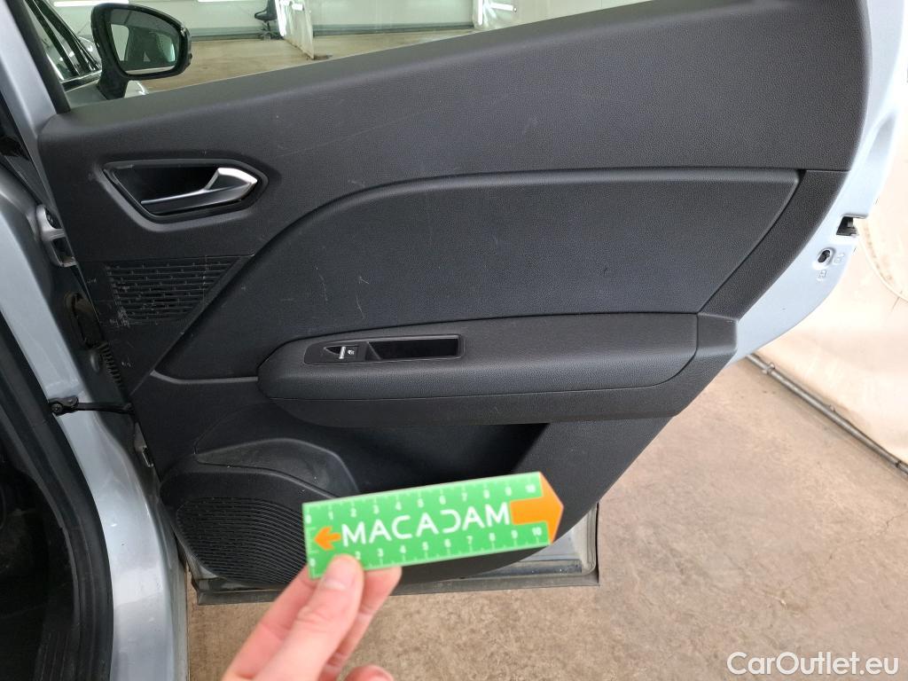  Renault  Captur  II Intens 1.6 E-TECH Hybrid 145CV BVA6 E6d #20