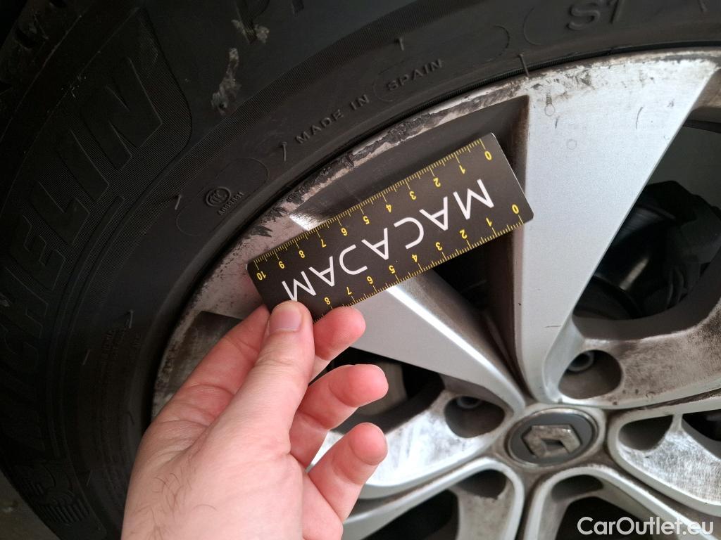  Renault  Captur  II Business 1.5 dCi 115CV BVA7 E6dT #31