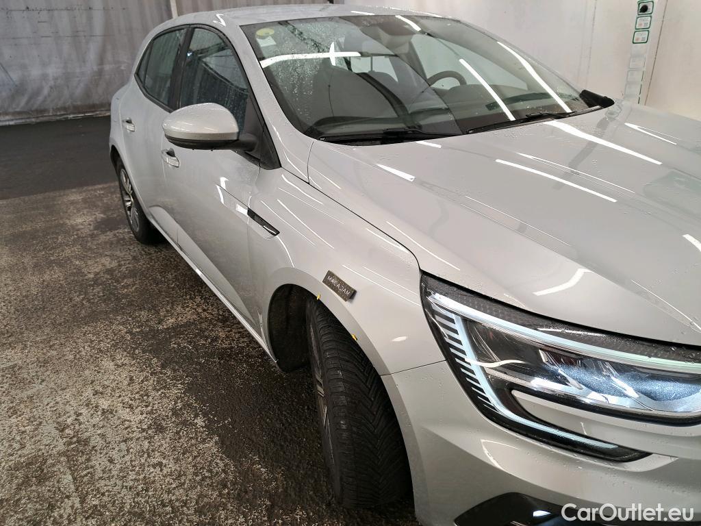  Renault  Megane  IV Berline 5 ptes. Evolution 1.5 dCi 115CV BVA7 E6d #12