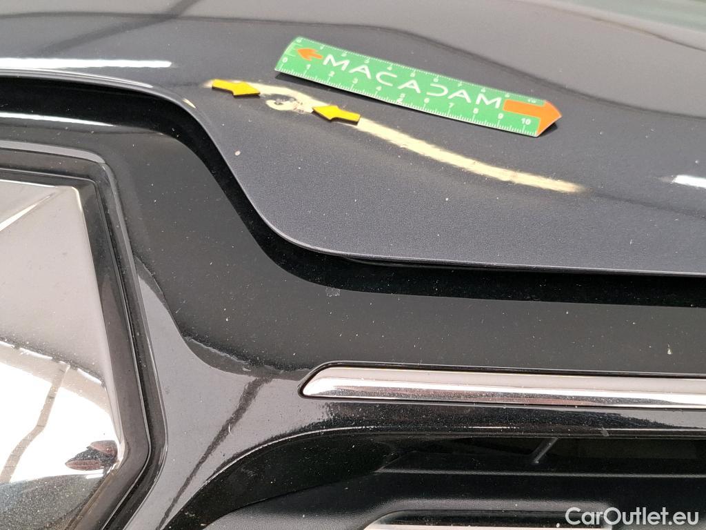  Renault  Kadjar RENAULT  / 2018 / 5P / Crossover Evolution dCi 115 EDC #8