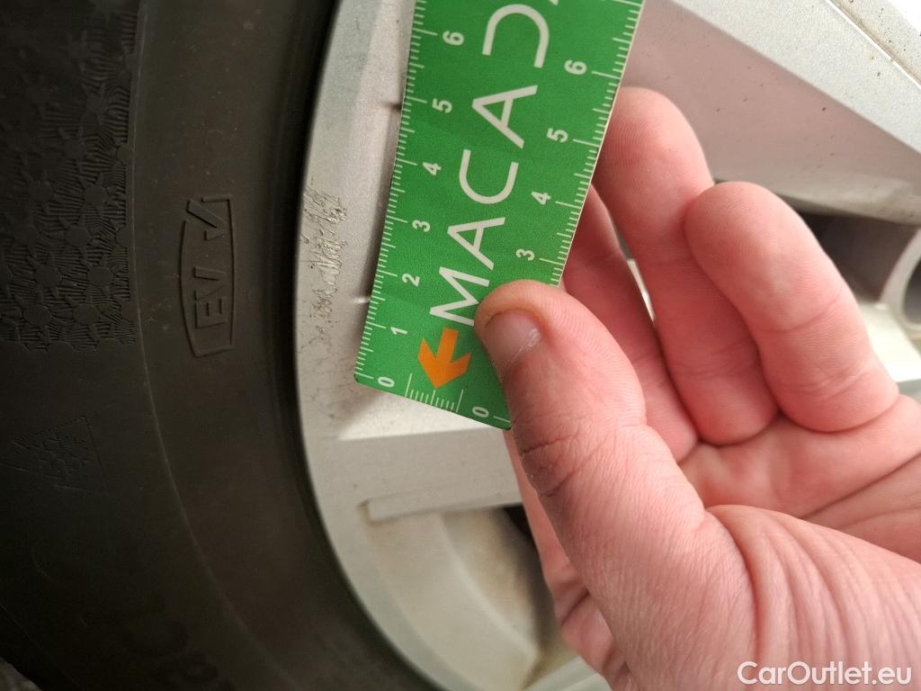  Renault  Megane  IV Estate Business 1.5 dCi 115CV BVM6 E6d #94