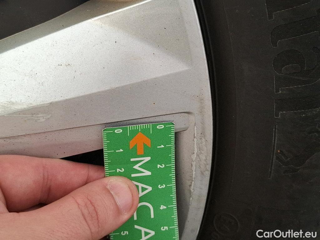  Renault  Megane  IV Estate Business 1.5 dCi 115CV BVM6 E6d #104