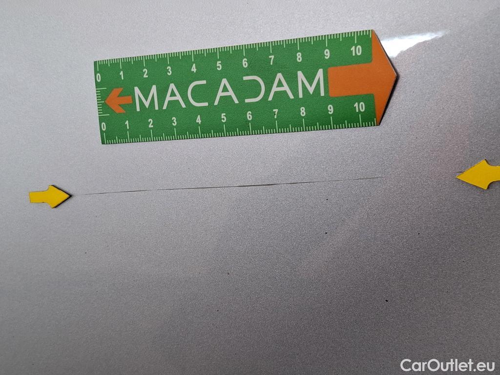  Renault  Captur  II Intens 1.6 E-TECH Hybrid 145CV BVA6 E6d #8