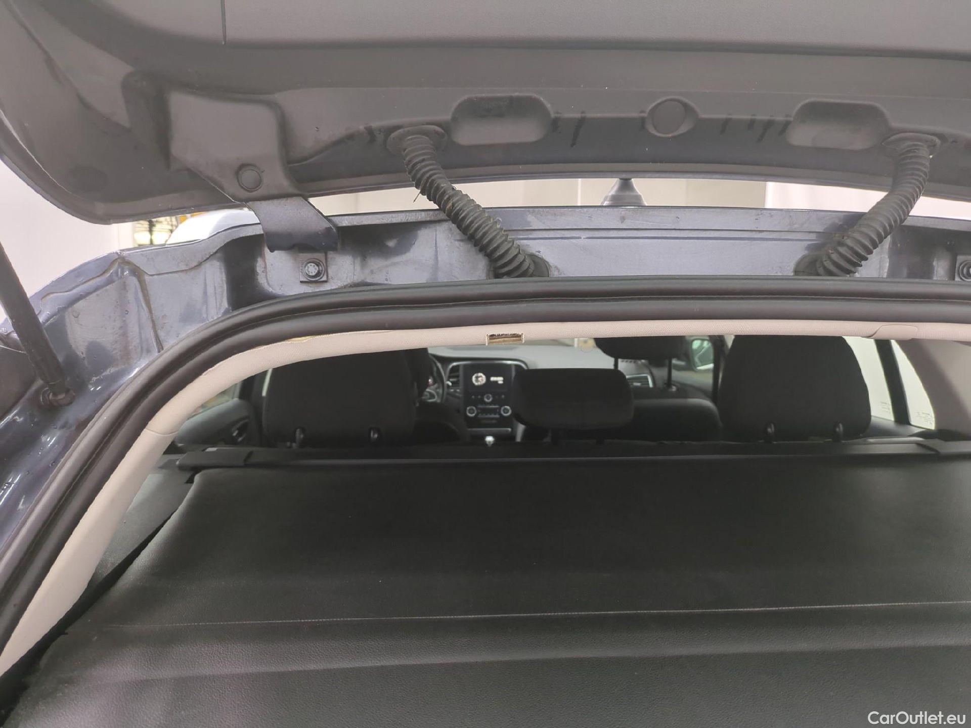  Renault  Megane  IV Grandtour Business 1.5 dCi 110CV BVA6 E6 #17