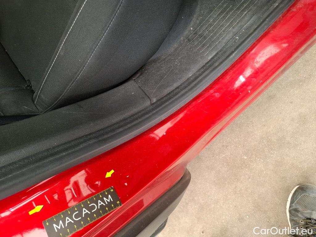  Renault  Captur  II Business 1.5 dCi 115CV BVA7 E6dT #19