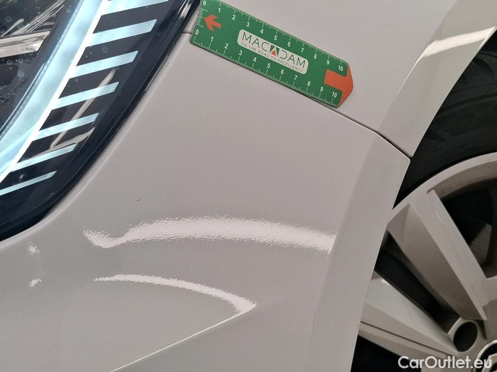  Renault  Megane RENAULT Mégane Berline / 2020 / 5P / Berline Business TCe 115 FAP -21B #9