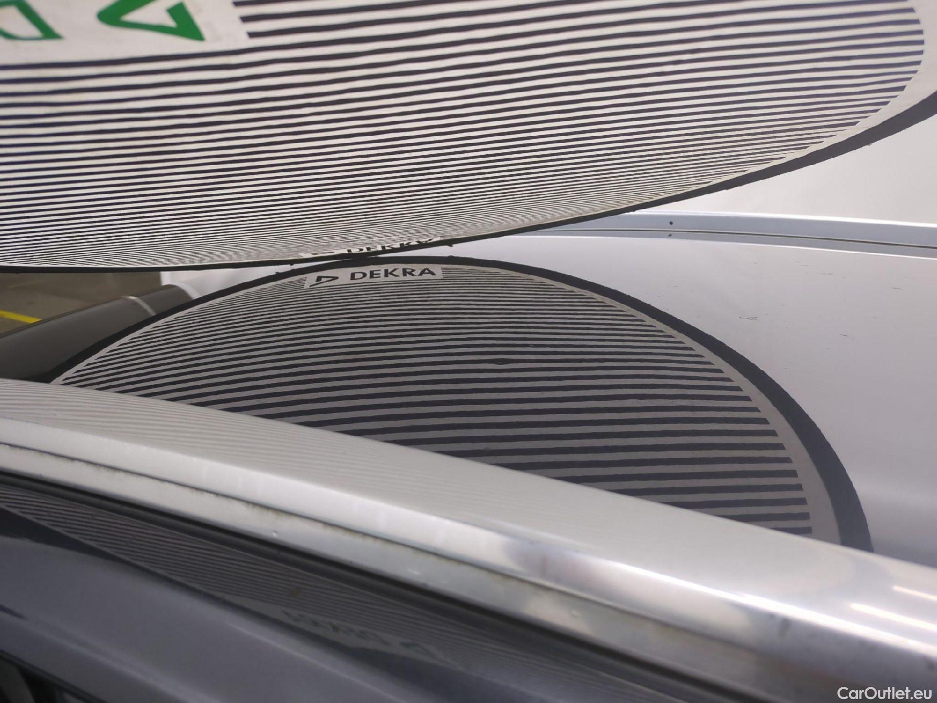  Renault  Megane  IV Grandtour Business 1.5 dCi 110CV BVA6 E6 #46