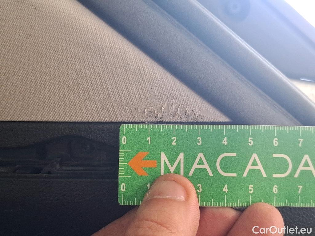  Renault  Megane  IV Estate Business 1.5 dCi 115CV BVM6 E6d #63