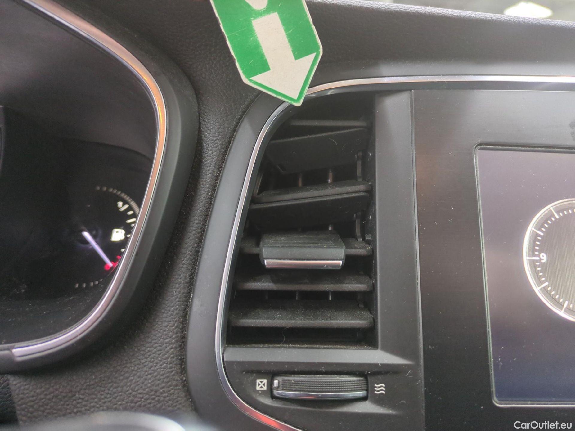  Renault  Megane  IV Grandtour Business 1.5 dCi 110CV BVA6 E6 #9