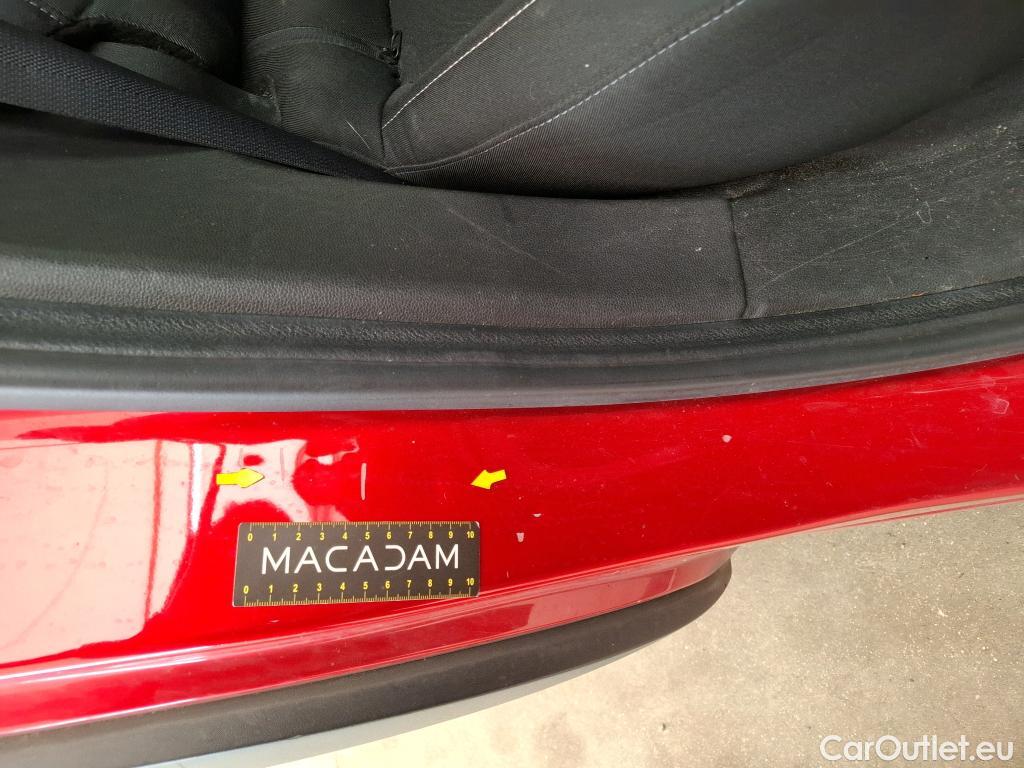  Renault  Captur  II Business 1.5 dCi 115CV BVA7 E6dT #18