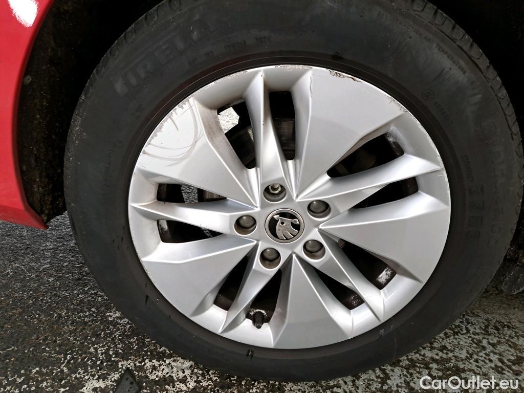  Skoda  Octavia  Break Business 1.0 TSI 110CV BVM6 E6d #13