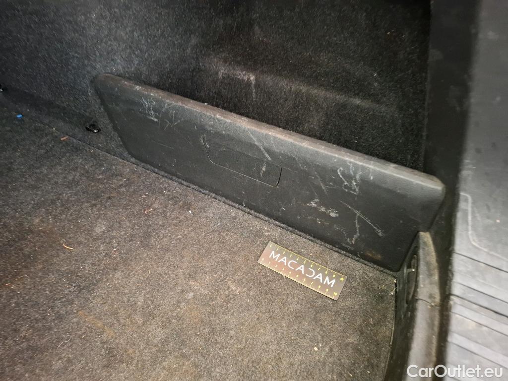  Skoda  Octavia SKODA  Combi / 2020 / 5P / Break 2.0 TDI 150 DSG7 Business #11