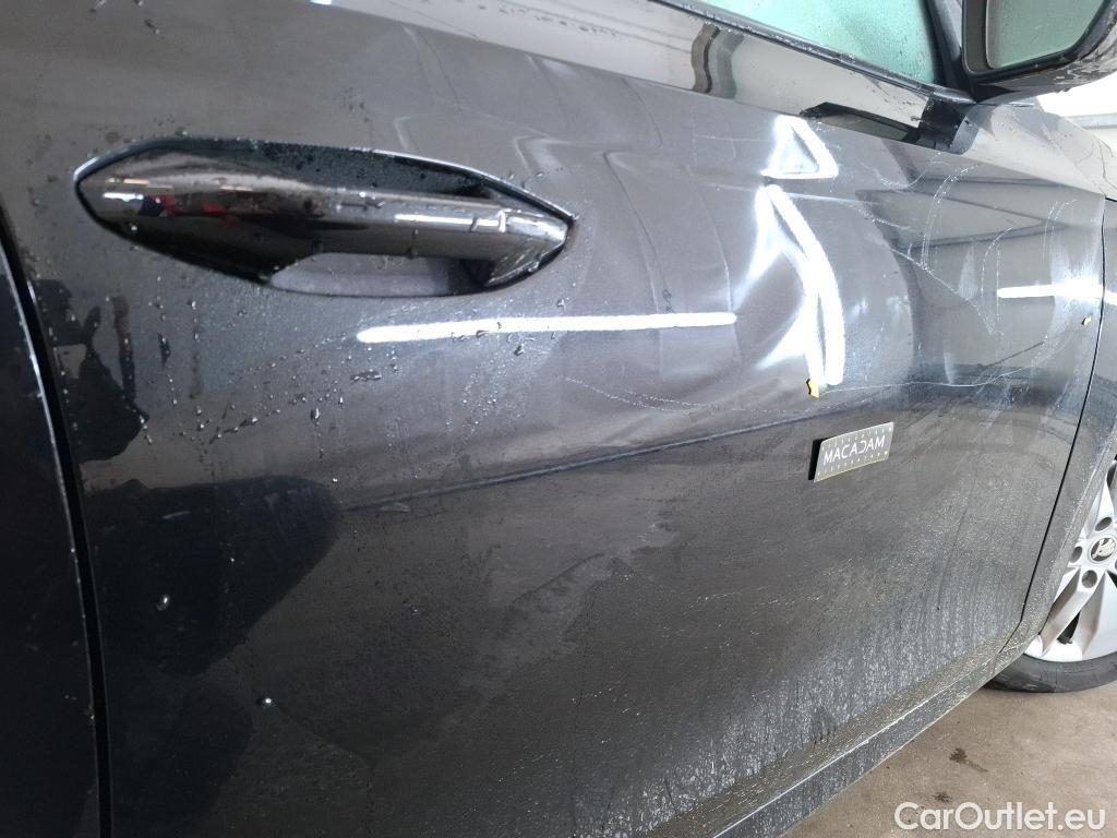  Skoda  Octavia SKODA  Combi / 2020 / 5P / Break 2.0 TDI 150 DSG7 Business #1