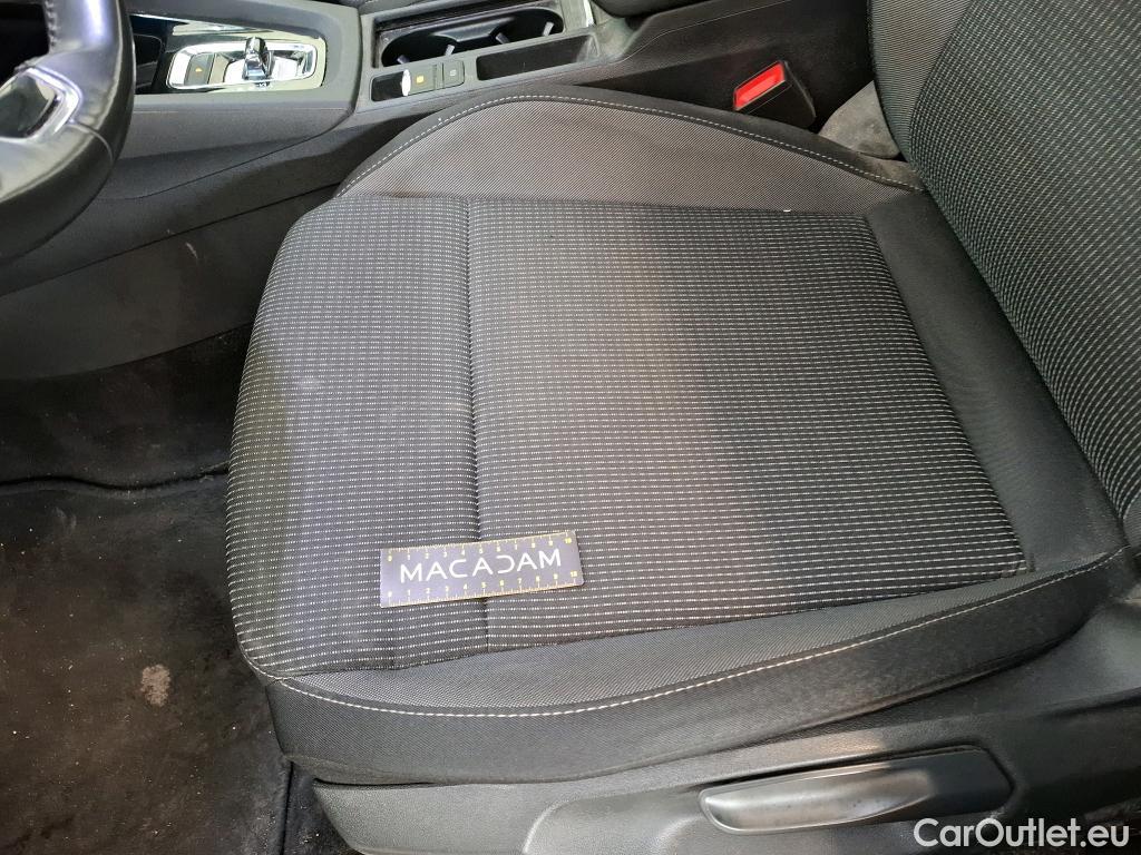  Skoda  Octavia SKODA  Combi / 2020 / 5P / Break 2.0 TDI 150 DSG7 Business #26